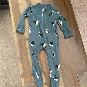 Kyte Puffin onesie size 3-6